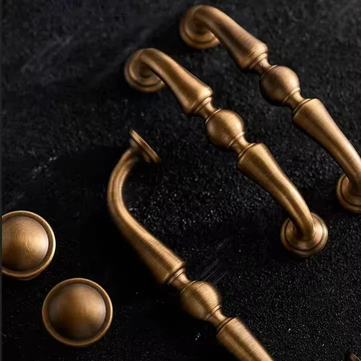 BEAUMONT | Nordic Cabinet Knob Kitchen Cabinets