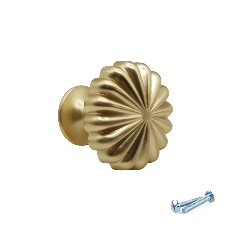 M4TEC Matte Brass Fluted Knob Handle – VH3 Series (30mm Cabinet, Drawer & Cupboard Knob)