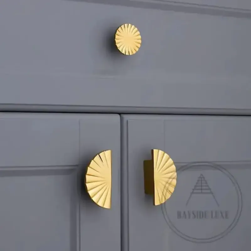 Premium Solid Brass Bayside Luxe - Berry Thorough Fan Knobs