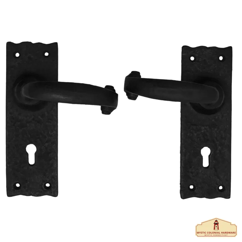Hardware Jumbo Iron Complete Entry Set Portofino Lever Door Set Scalloped Backplate : Size : 6" X 2"