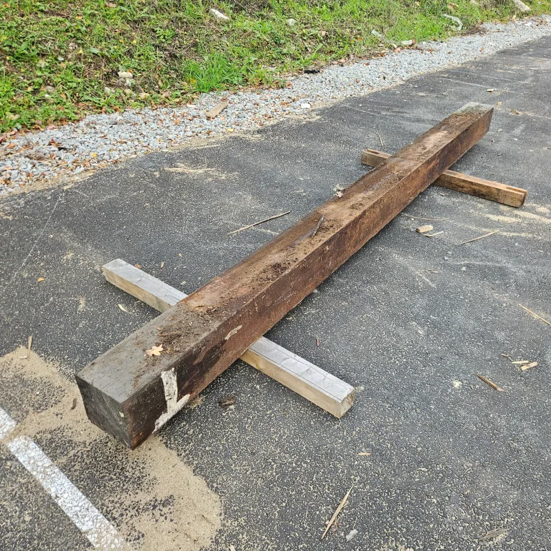 Poteau Iroko bois massif - 170 x 170 - L=2m (brut de sciage)