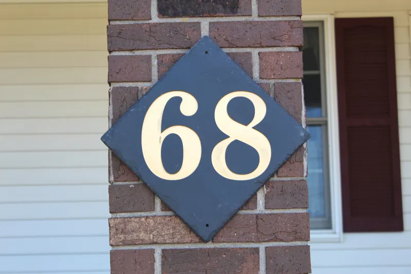 Diamond Detailed Slate House Number Sign