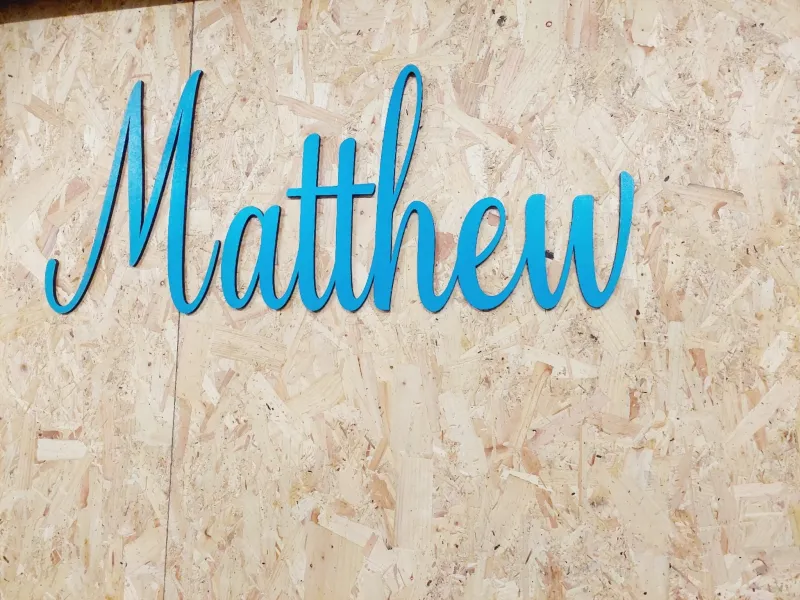 Spare Large wall name (comes 2 parts)