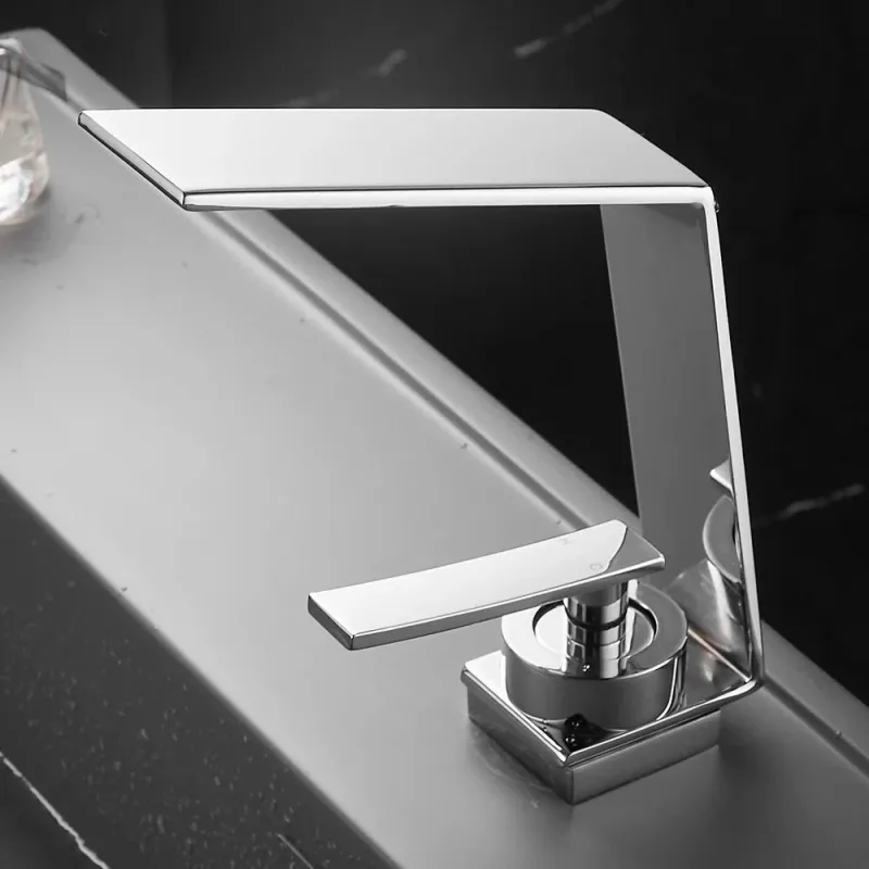 Robinet Mitigeur Salle de Bain - Onyx Shiny metal