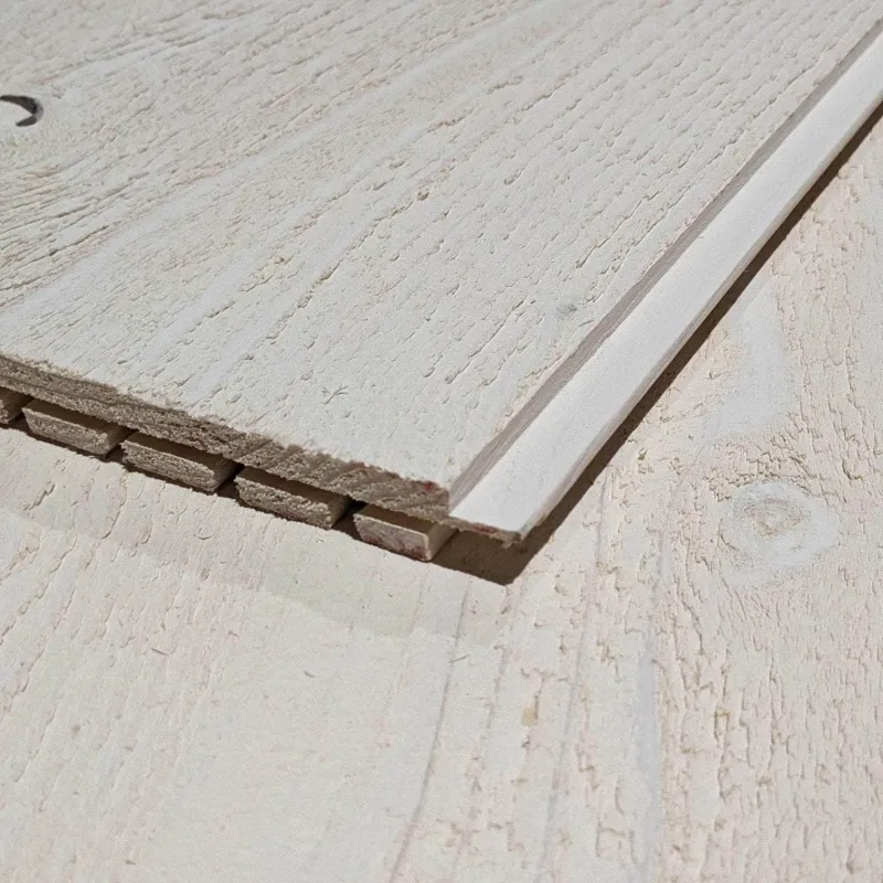 Lambris peint en blanc bois brut - 13x135 - L=2,65m