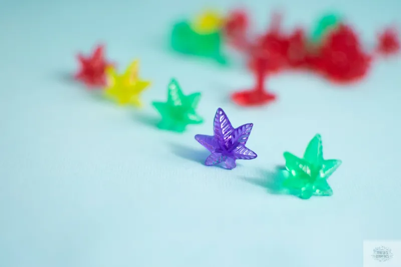 Marijuanna Leaf Bulbs | Pot Head Decor | Tree Replacement Lights | Marijuanna Gift Idea | Pottery Tree Lights | Cannabis B...