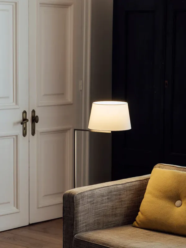 Flood Light Americana Floor Lamp