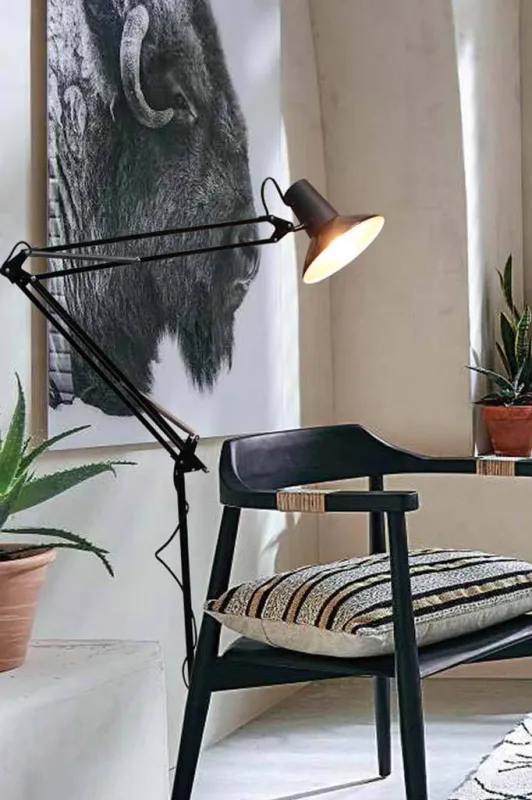 Superlux Floor Lamp 2000 Lumens