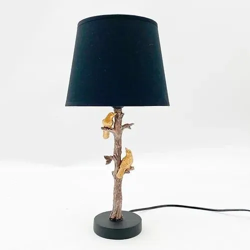 Bird table lamp