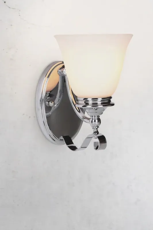 Mandeville Glass Wall Buoyant