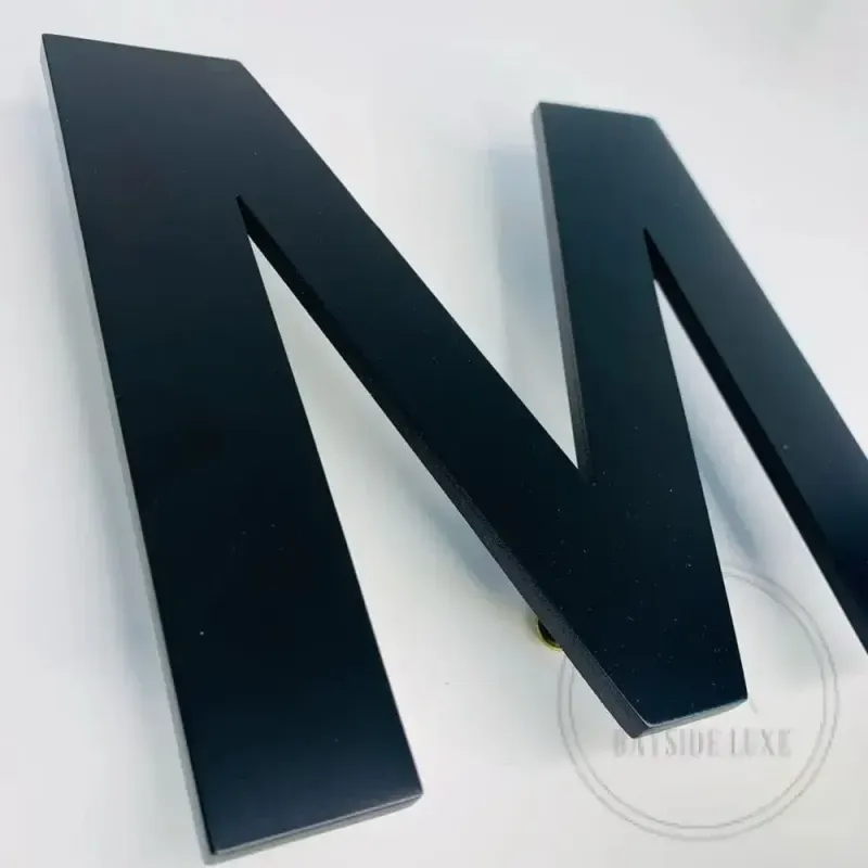 Bayside Luxe Signage - Plain Black Floating Numbers and Letters - Beaumaris Bay 15 cm