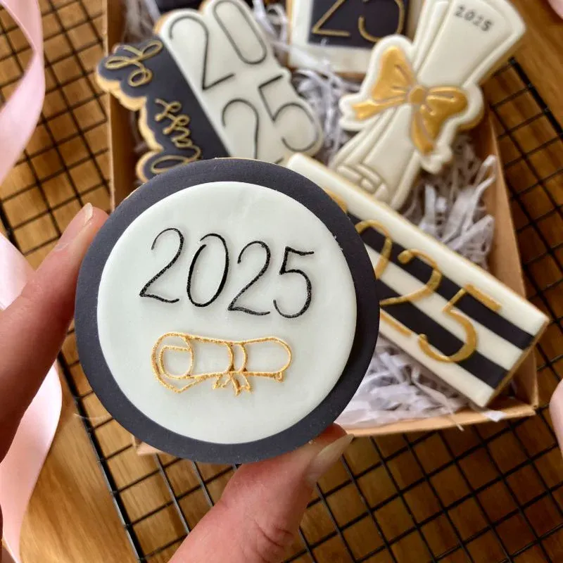 2025 Scroll Cookie Embosser