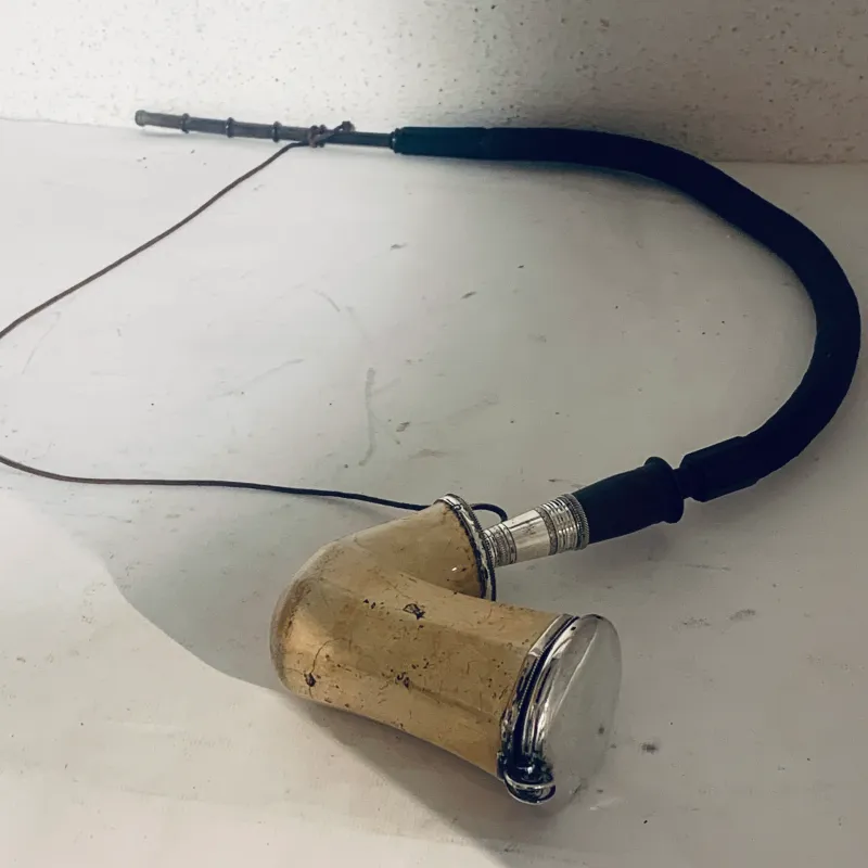 Antique silver-mounted meerschaum generous pipe, from 19th century.