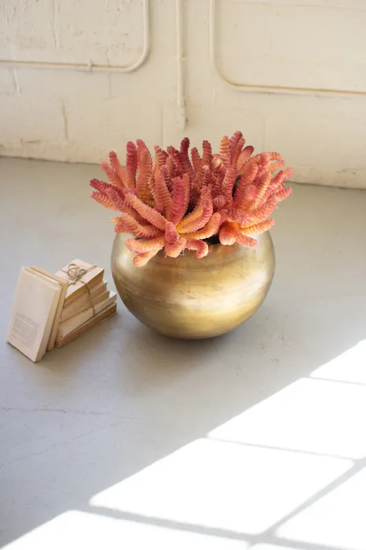 Antique warm alloy planter