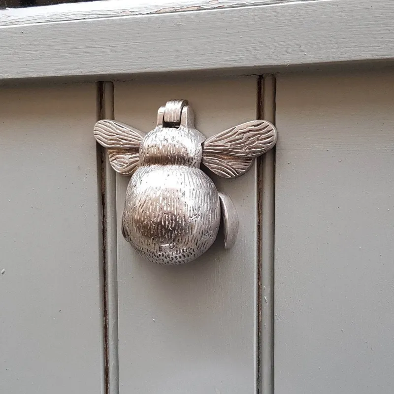 Classical Robust Brass Chrome Finish Queen Bumble Bee Door Knocker Country Style