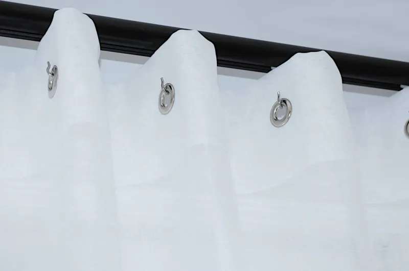 Ergonomic Design Batiste Grommet Panel