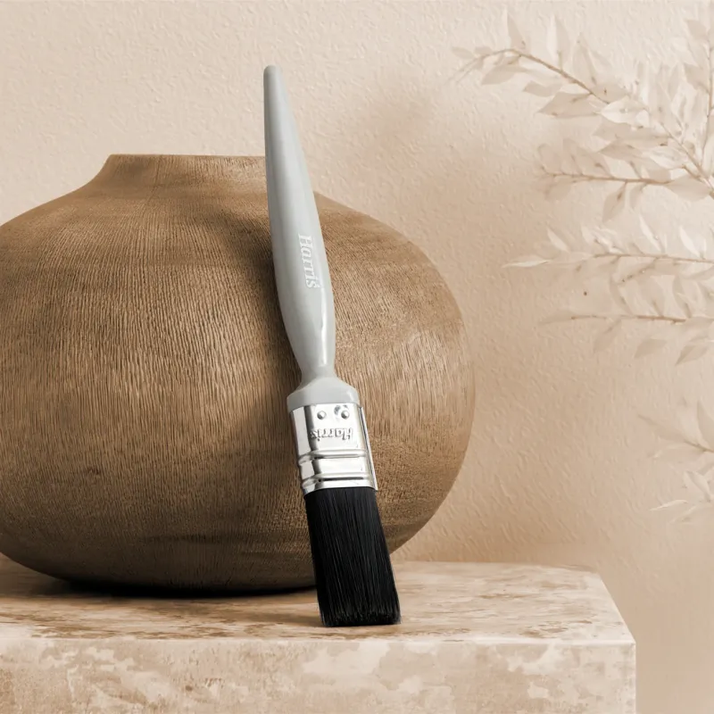 Essentials Gloss & Satin Brush Work Light