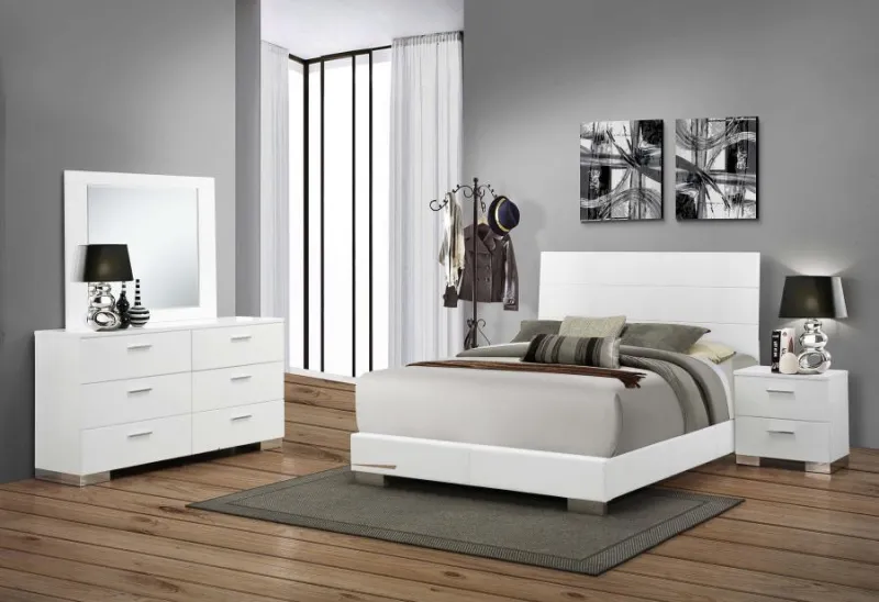 Felicity Panel Bedroom Set Glossy Chalk Coaster Queen, 4 Piece