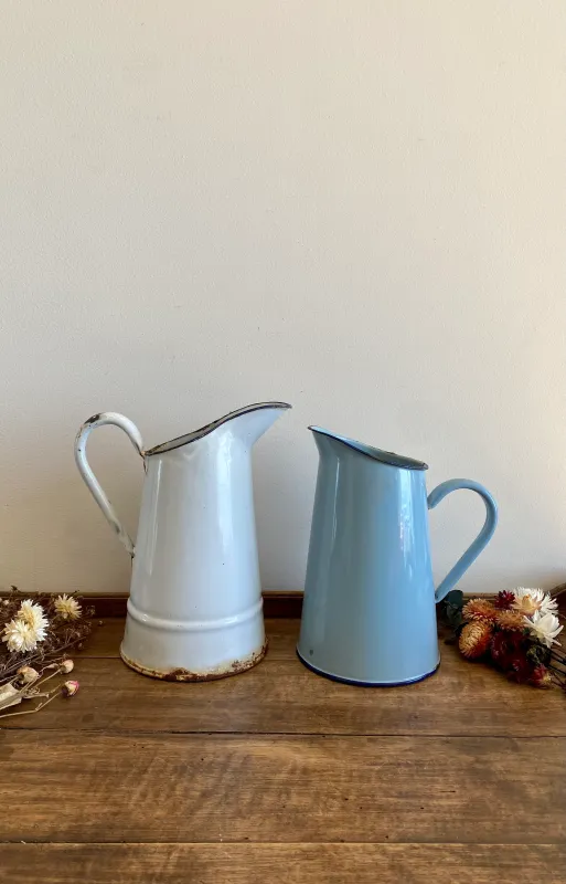 High Precision Brocs en tole anciens