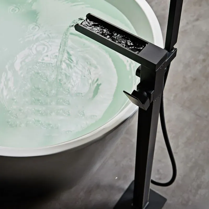 Industrial Strength Robinet Baignoire Design
