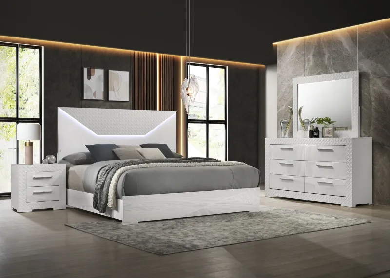 Ives 4-piece Queen Bedroom Set Alabaster High Gloss