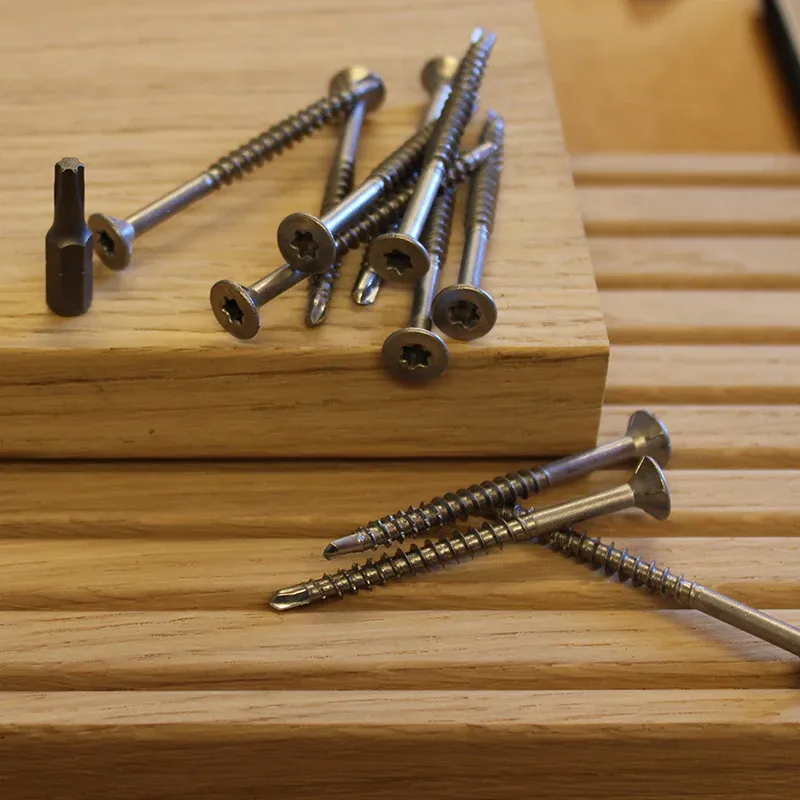 Magnetic Decking Screws and Fixings