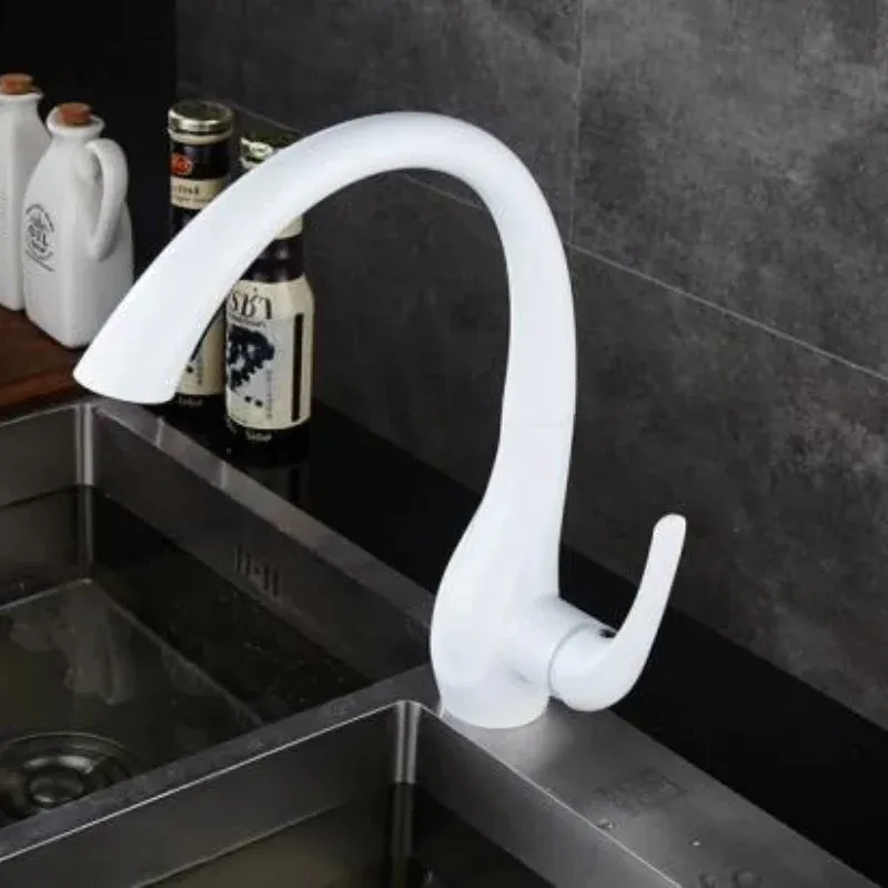 Mitigeur de cuisine blanc col de cygne Brushed Nickel