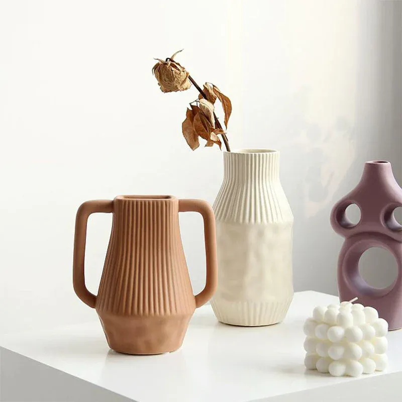 Morandi Pottery Vase