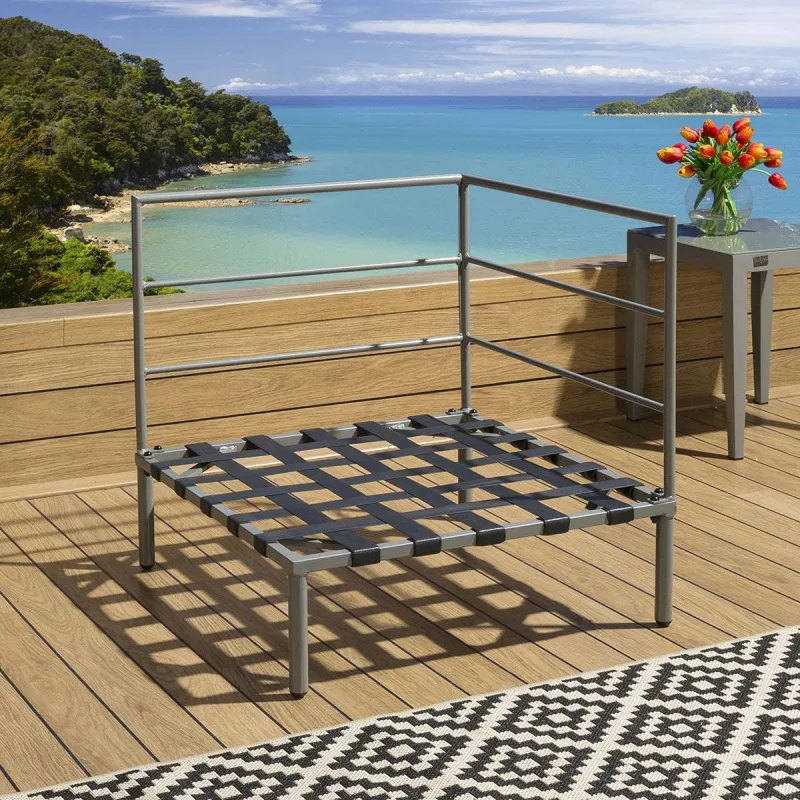 Oliver Complete Corner Frame