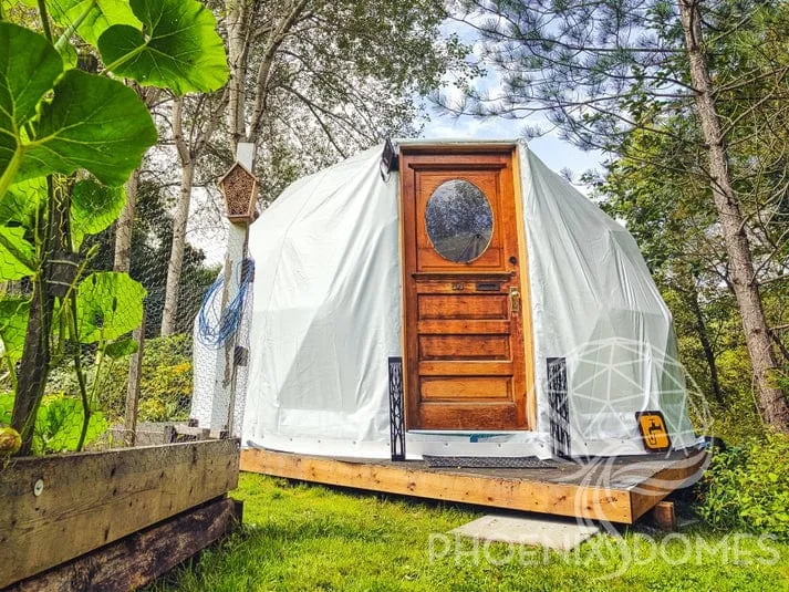 Phoenix Domes 4-Season Plush Glamping Package Dome | 16' (5M)