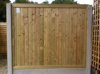 Premium Quality Tongue & Grooved Pressure Treated fencing