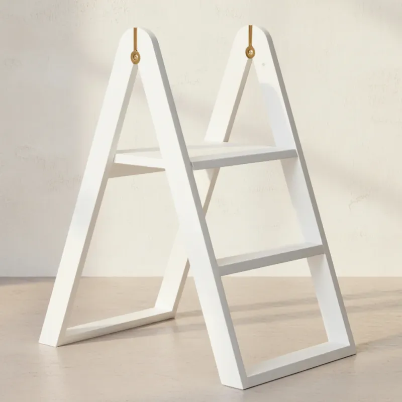 REECH Step Ladder, Alabaster
