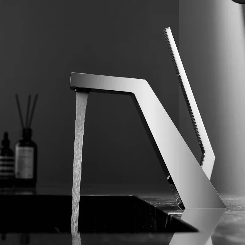 Robinet Salle de Bain Lavabo Design Moderne Kit Accessories