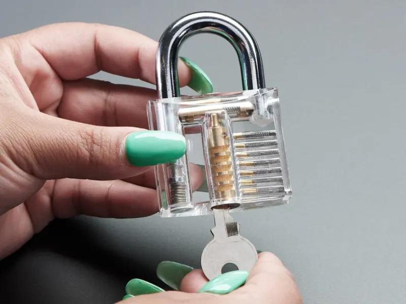 Spacious Clear Practice Padlock