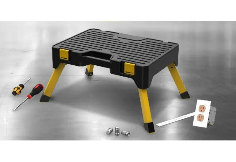 Step Stool Toolbox DIY Projects