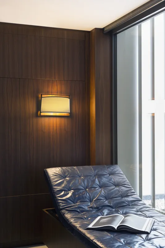 MACAO WALL LAMP 551.44 TOOY $548.00