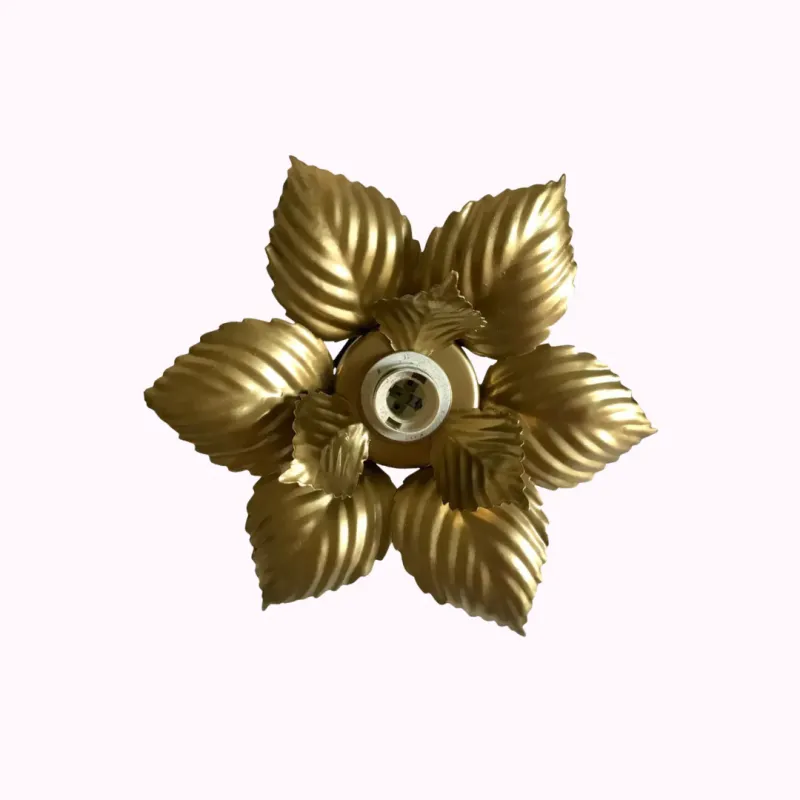 Masca 1980s Italian Wall Sconce – Graceful Mid-Century Lighting Design